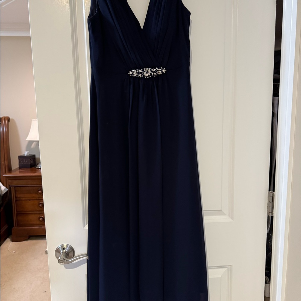 Elegant Navy Sleeveless Dress